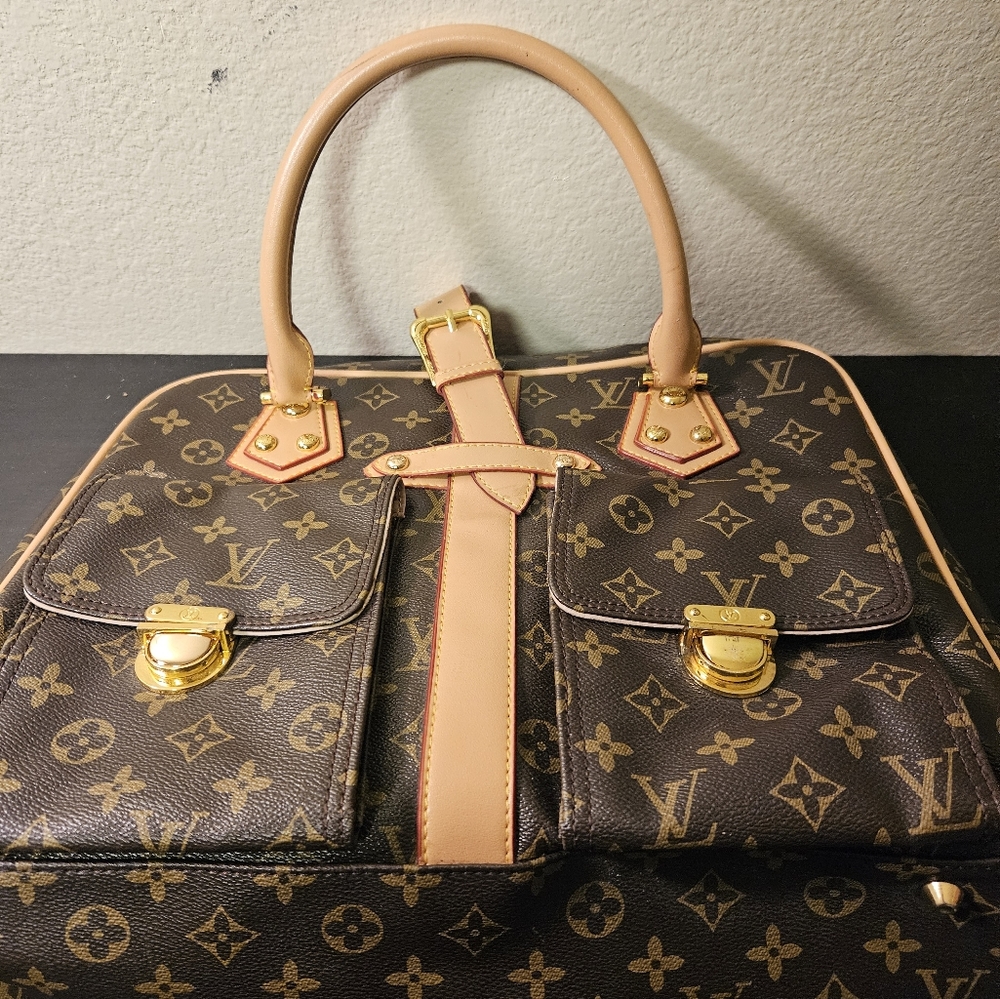 Louis Vuitton Manhattan Cloth Handbag - Picture 10 of 10